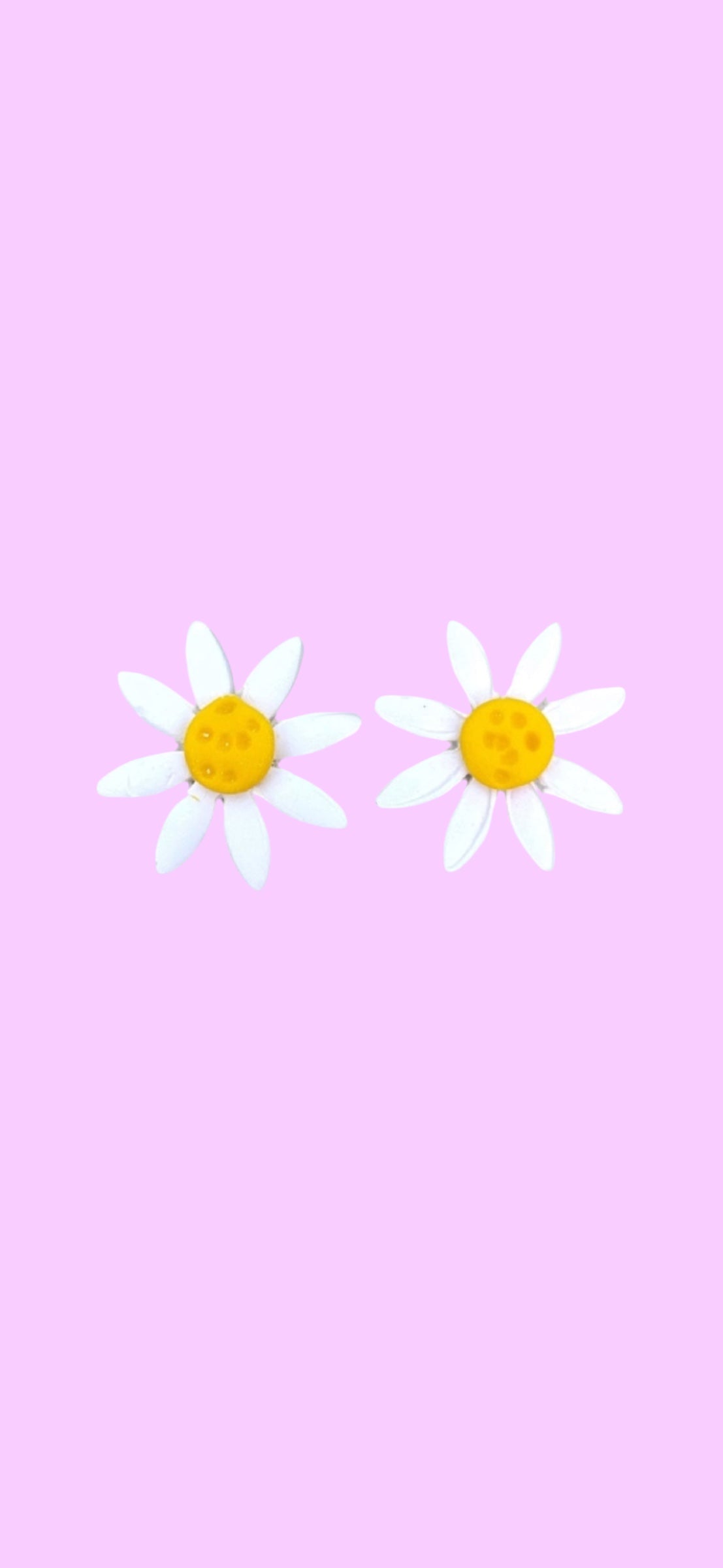 Clip On Earrings - Daisy