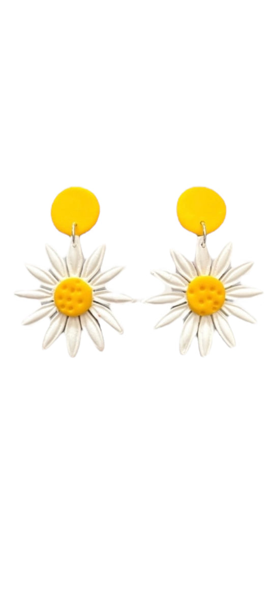 Daisy Dangle Earrings