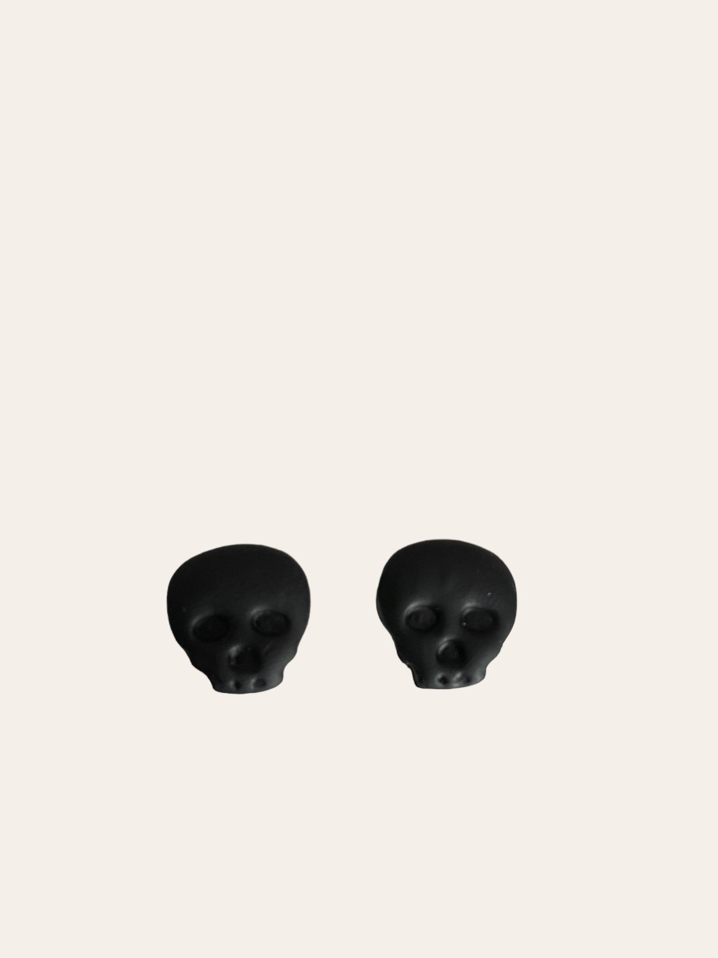 Mini Skull Studs - Black